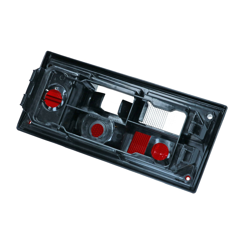 Achterlicht, links, rood/wit detail — T3