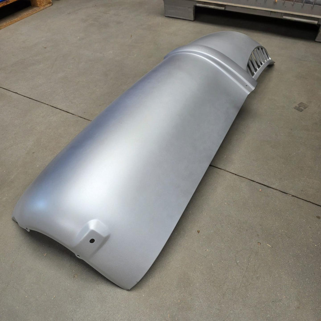 VW T2 | Ecke hinten komplett, rechts | 211 813 356N